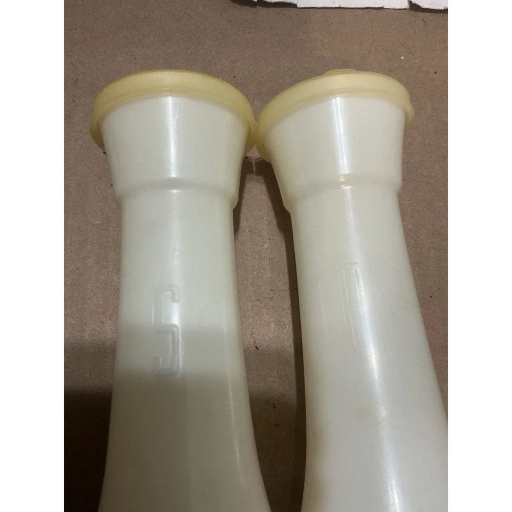 Tupperware Vintage Hourglass Salt and Pepper Shakers, 6.5